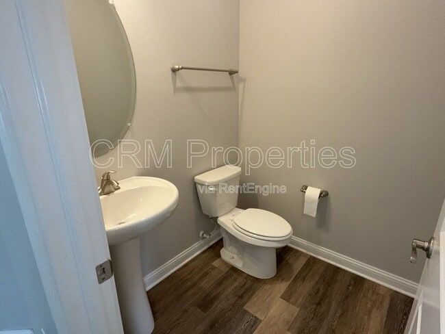 Building Photo - 6311 Burgin Dr