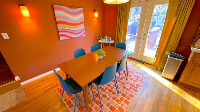 Building Photo - 615 N Staats Dr