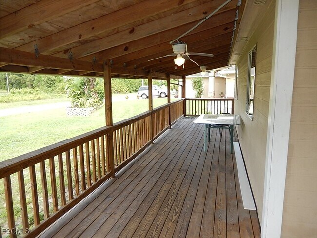 Building Photo - 3309 2nd St SW