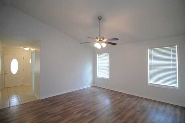 Building Photo - 3BR Home in Southwest Pensacola Near NAS Pensacola with No Carpet, 2-Car Garage & Fenced Yard