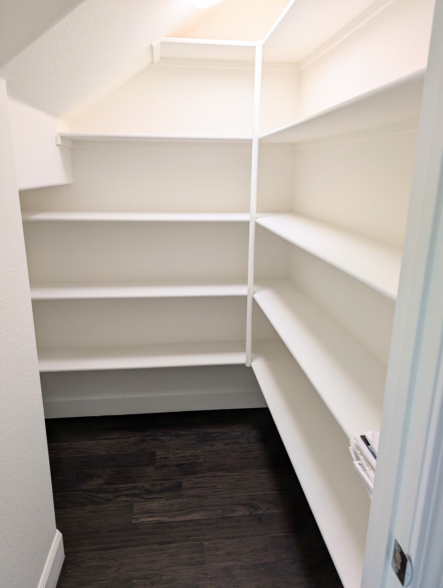 Large Pantry - 16650 San Gabriel Ct