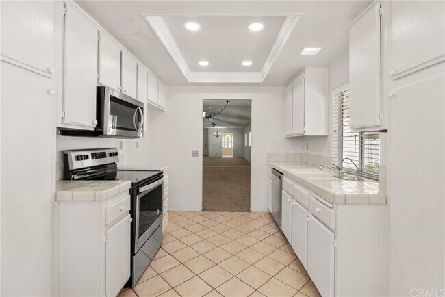 Building Photo - 27456 Alta Vista Way