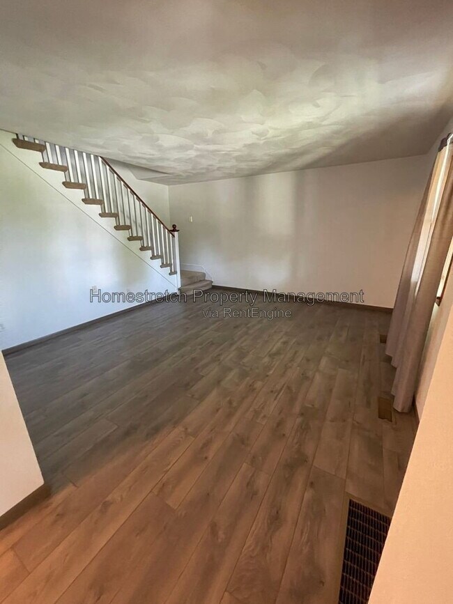 Building Photo - 6132 IL-162
