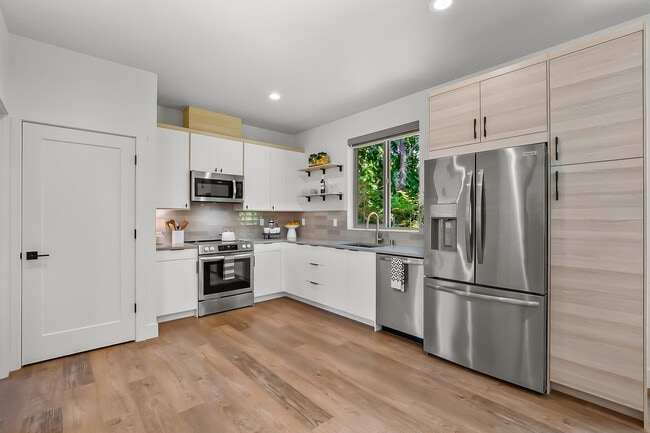 Building Photo - 32686 NE Big Rock Rd