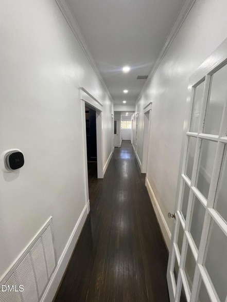 Building Photo - 313 Calvin Rd