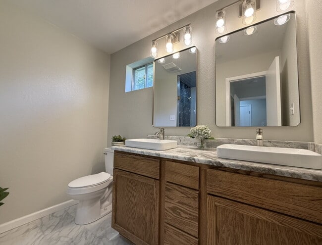 Building Photo - Where Classic Charm Meets Modern Comfort in Midway ISD