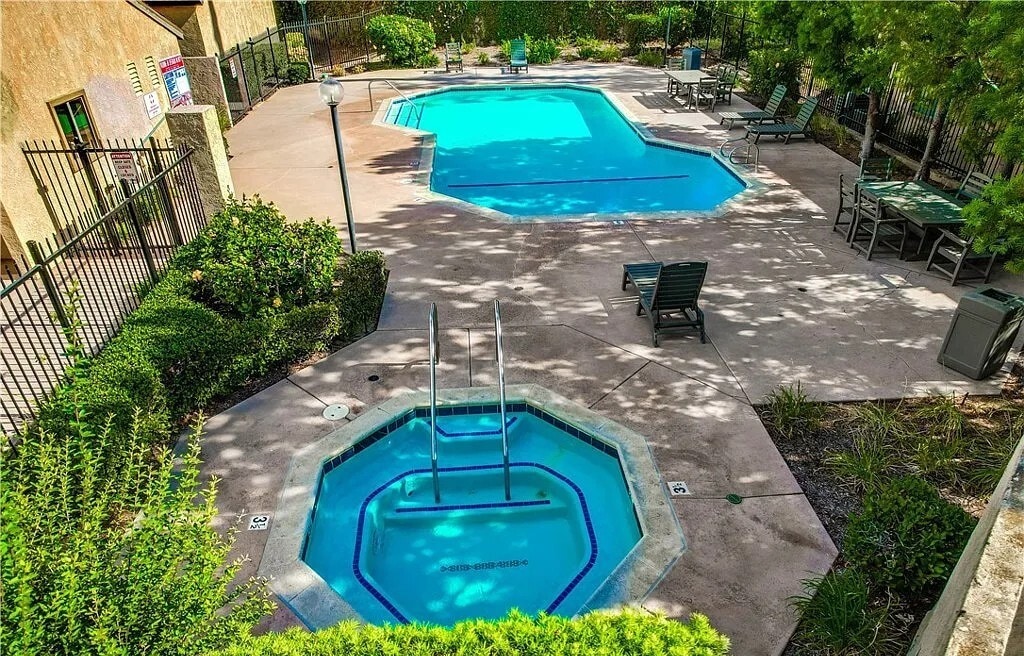 Building Photo - 26142 Serrano Ct