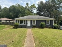Building Photo - 1622 Venice Dr SE