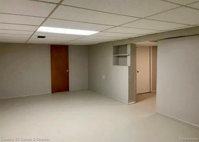 Building Photo - 467 S Marie St