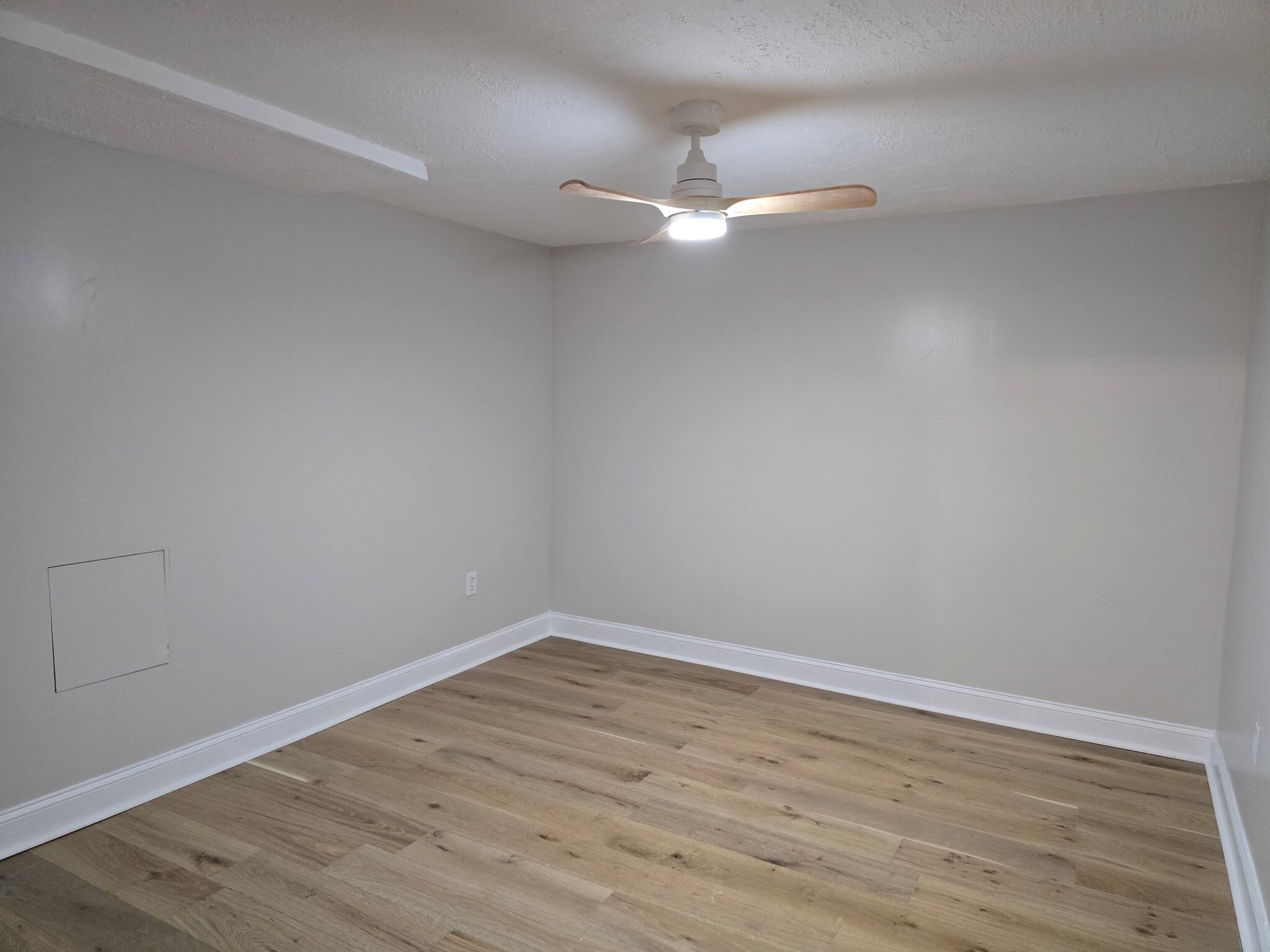 Building Photo - 11714 Balsamwood Terrace