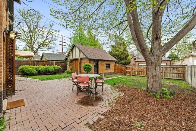 Building Photo - Gorgeous Wash Park Bungalow!