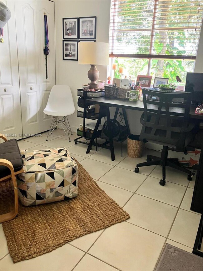 Building Photo - 17820 NW 73rd Ave