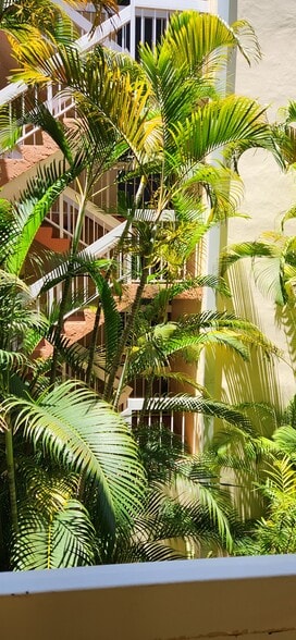 Building Photo - 7805 Camino Real