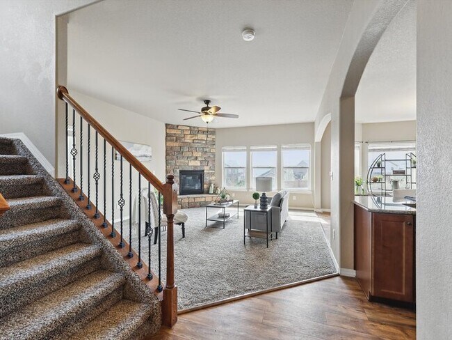 Building Photo - 8308 Needle Drop Ct