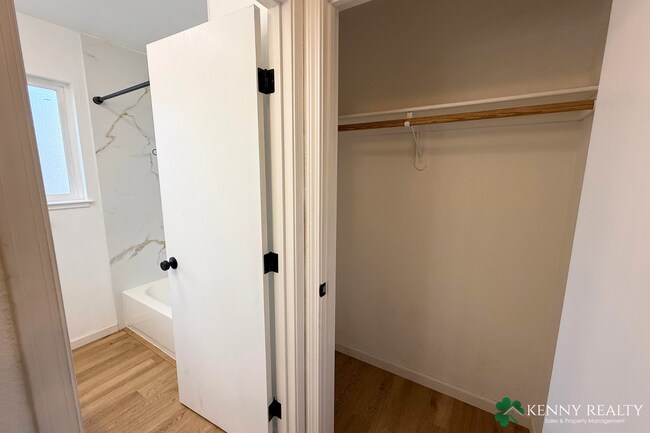 Building Photo - 240 San Diego Ave