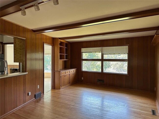 Building Photo - 5528 Merritt Cir
