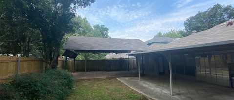 Building Photo - 8612 Brushy Creek Trail
