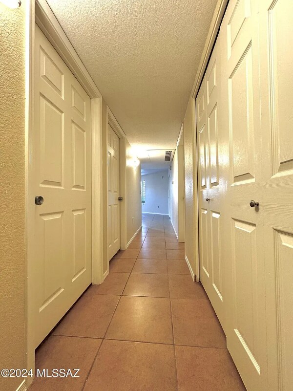 Building Photo - 7255 E Snyder Rd