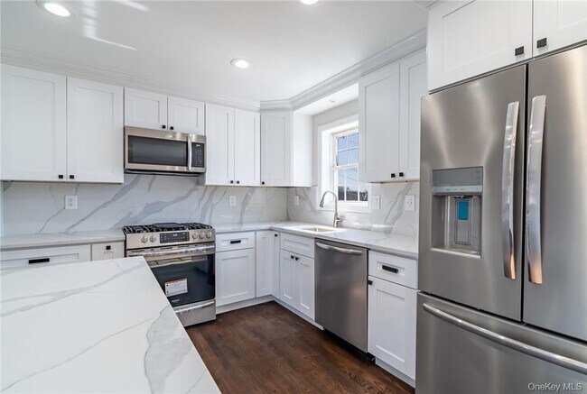 Building Photo - 35 Harrison Ave