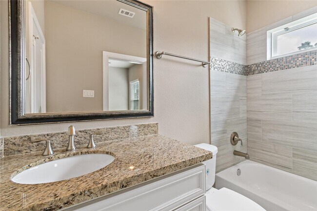 Building Photo - 4312 Dickson St