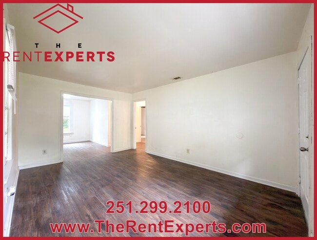 Building Photo - 55 Macks St