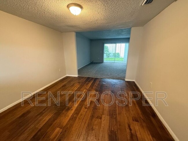 Building Photo - 4419 S Semoran Blvd