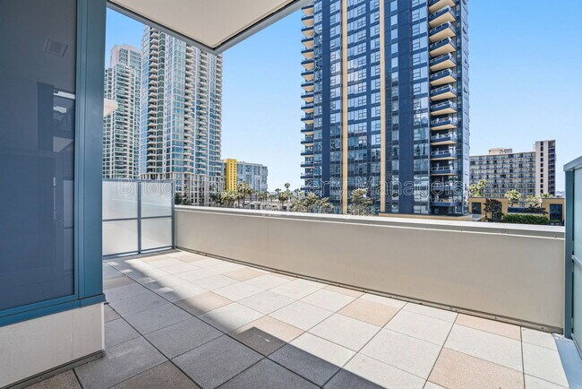 Building Photo - 1388 Kettner Blvd