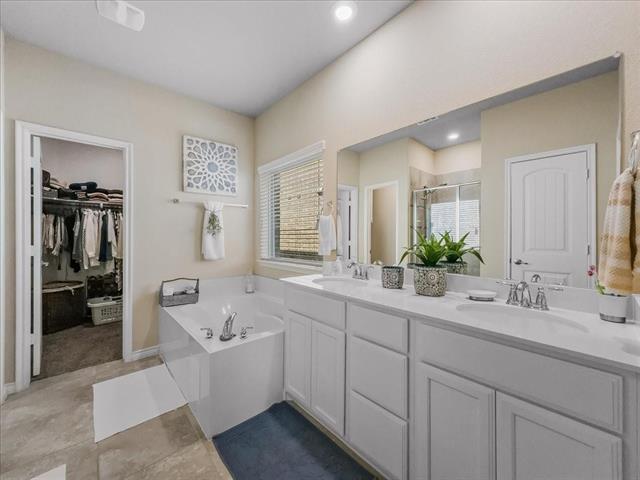Building Photo - 10324 Big Sandy Ct
