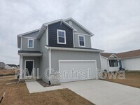 Building Photo - 2940 Lund St