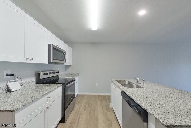 Building Photo - 18328 Gibraltar Ln