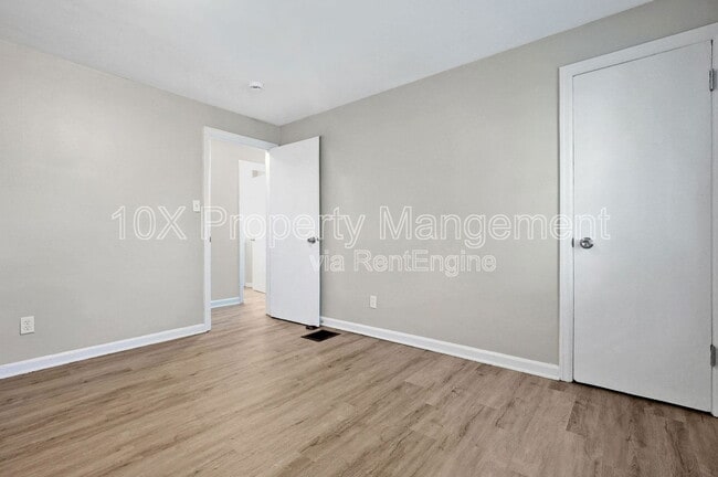 Building Photo - 350 S Chase Ave