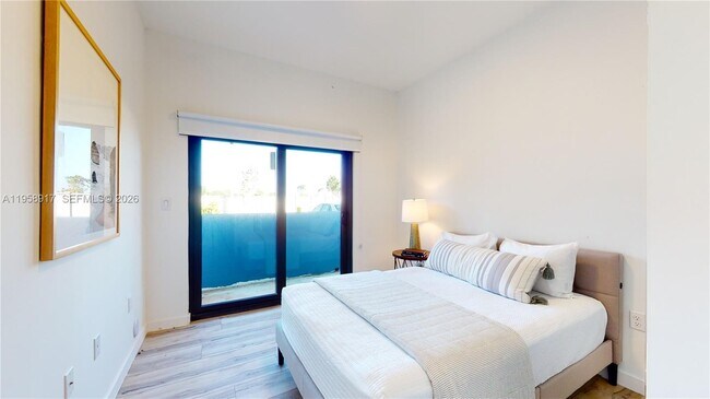 Building Photo - 24705 SW 129th Ave