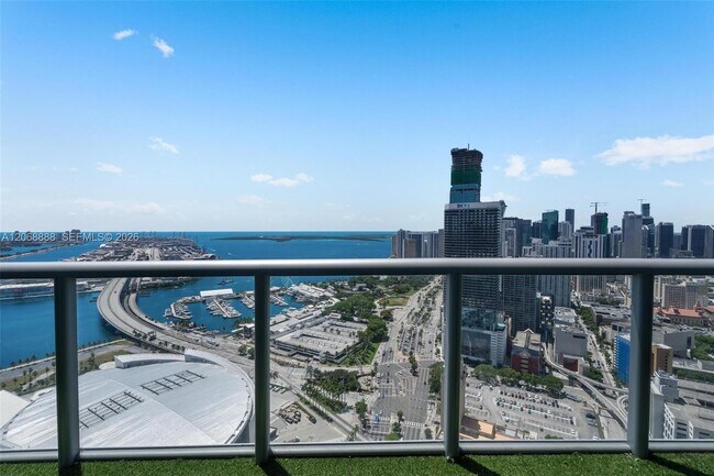 Building Photo - 888 Biscayne Blvd