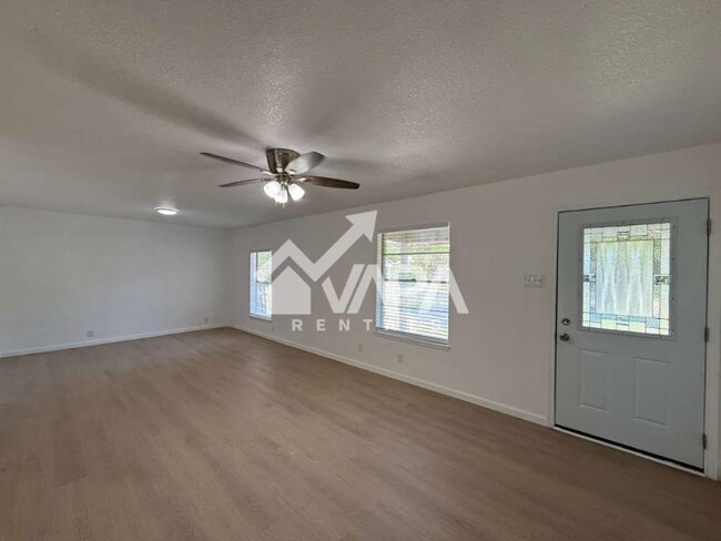 Building Photo - 5014 Galahad Dr