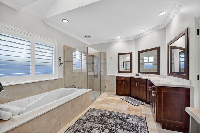 Building Photo - 13172 Doubletree Cir