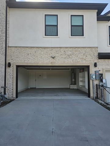 Building Photo - 4456 Fatima Dr