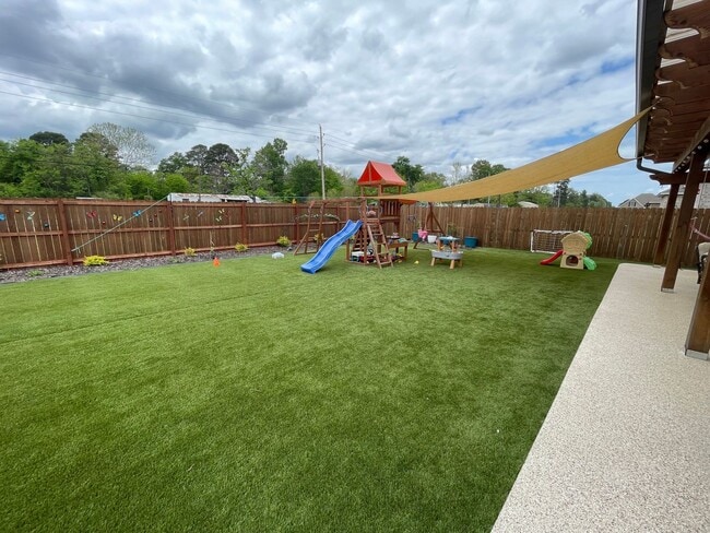 Building Photo - Gorgeous 3 Bedroom Home in Lucien Fields - Only 5 Years Old!