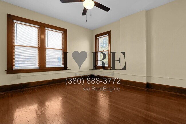 Building Photo - 1269 E Livingston Ave