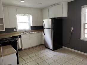 Building Photo - Beautiful Single Family House for Rent