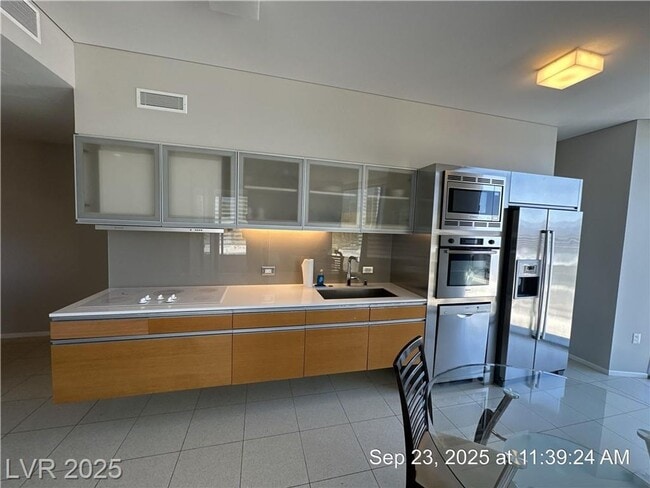 Building Photo - PARTIALLY FURNISHED 8TH FLOOR 1 BED 1 BATH