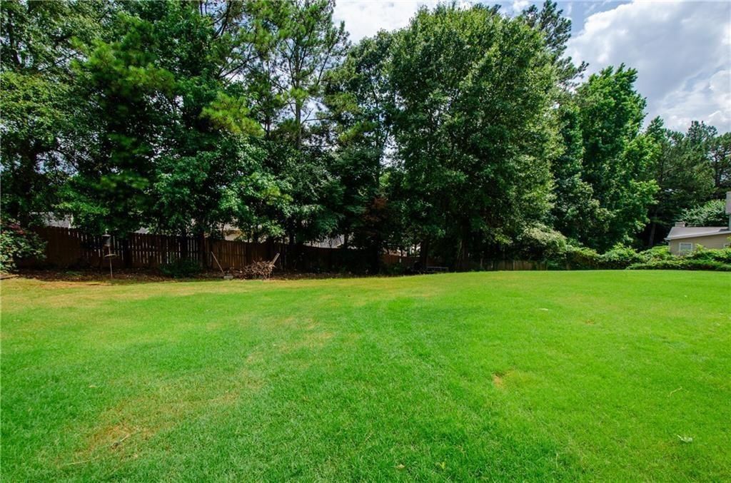 Building Photo - 3645 Ansley Park Dr