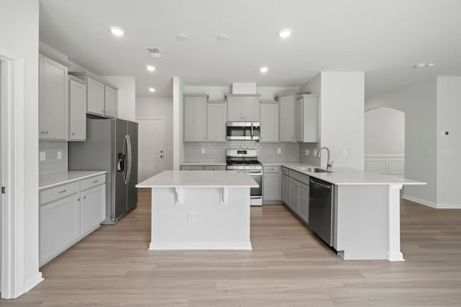 Building Photo - This Beautiful 4 Bedrooms, 2.5 Bathrooms i...