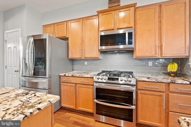 Building Photo - 16690 Anchor Bend Cir