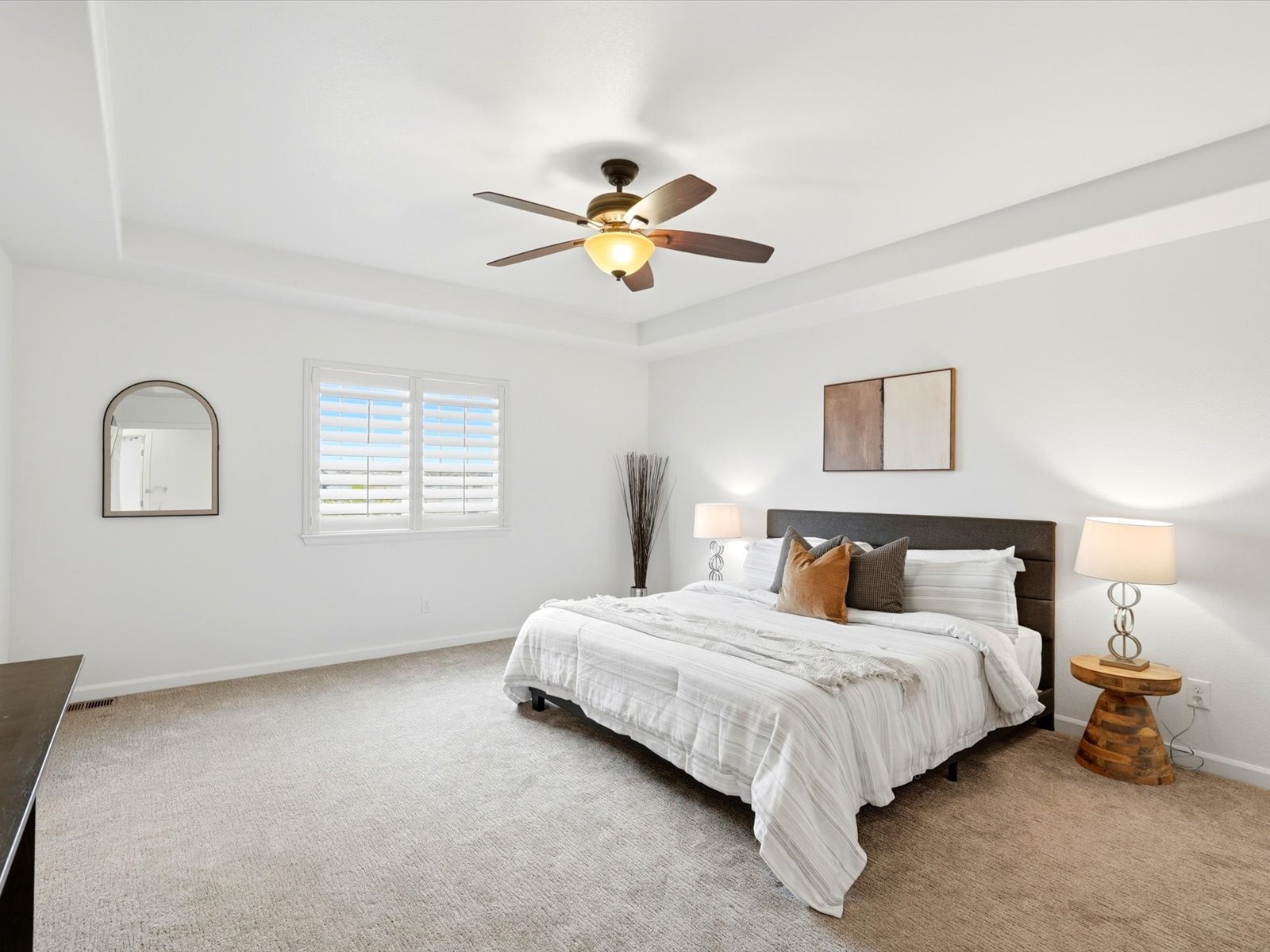 Building Photo - 690 Tiger Lily Way