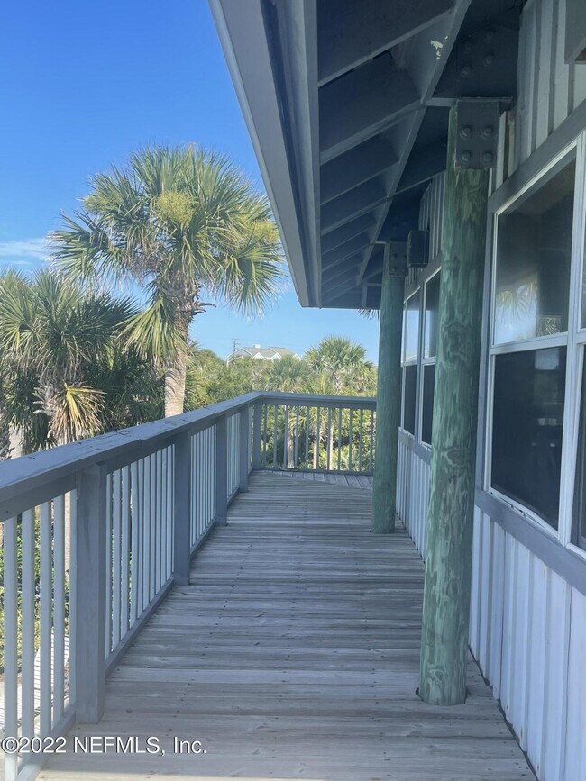 Building Photo - 204 Salt Grass Ct