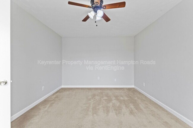 Building Photo - 5129 Maracas Arch