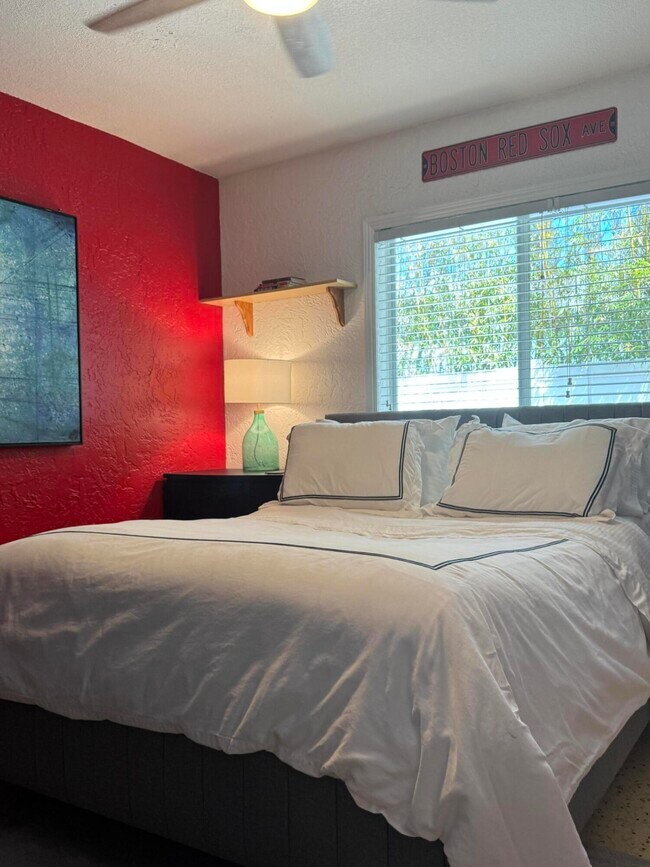 Building Photo - 3209 Norfolk St