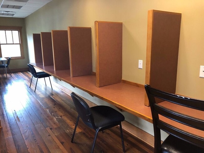 Building Photo - Roommate Matching Available in Harts Cove!