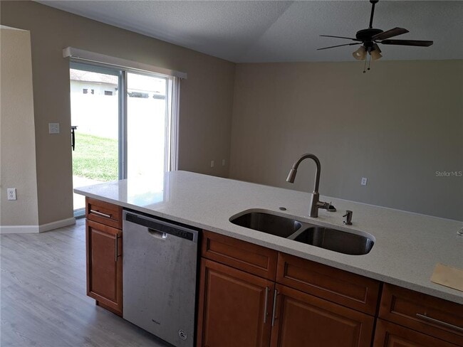 Building Photo - 2710 Rismen Ct