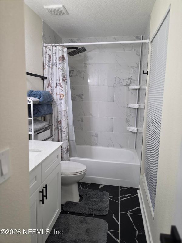 Building Photo - 7411 Colony Cove Ln